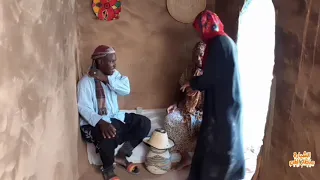 كوميديآ الشبآرة منظآر الفن تقدم لكم مشهدية بعنوآن يآ لمزوقة من برى آش أخبآرك من الدآخل 