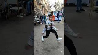 رقص عقباوى تعقيب جامد يوسف العالمى اشتراك ف قناه ان شاء الله ع المليون اكسبلور Dance Hiphop Funny  رقص عقباوى تعقيب جامد يوسف العالمى اشتراك ف قناه ان شاء الله ع المليون اكسبلور Dance Hiphop Funny