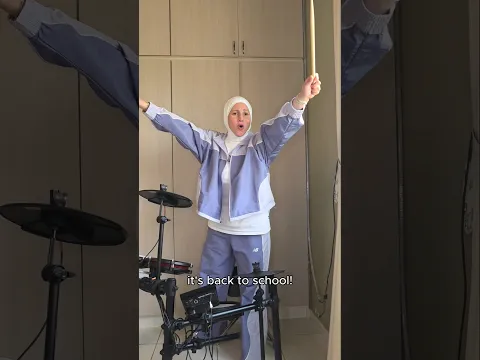 back to school anthem 😄  #backtoschool #finally #dubaischool #dubaifamily #schoollife