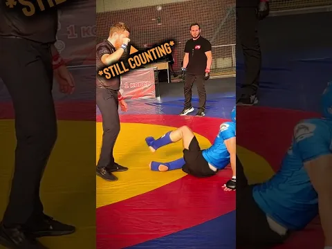 The Coach Couldn’t Believe It 👀💀 (@kurbanov1mma)