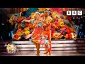 Download Lagu Alex Kingston and Johannes Radebe Samba to La Bamba by Connie Francis ✨ BBC Strictly 2025