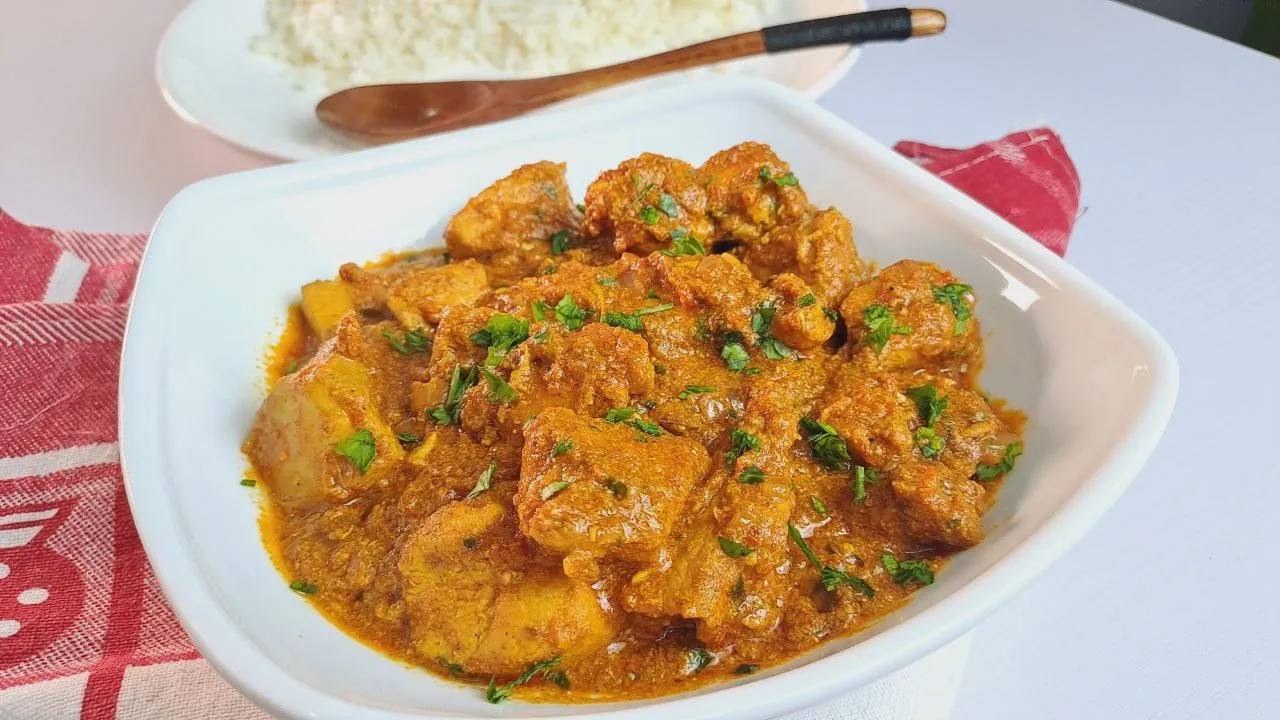 How to Make Chicken Curry: Simple and Authentic Chicken Curry Sauce Recipe