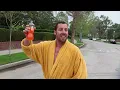 Dentro De La MILLONARIA Vida De Adam Sandler