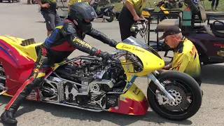 Two wheels Nitro and 1 500 Horsepower Dave Vantine s Top Fuel Motorcycle