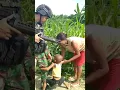 Anak kecil ingin ikut TNI