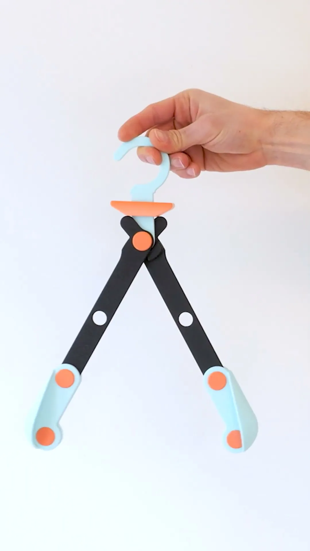 EZPZ Hanger Lite