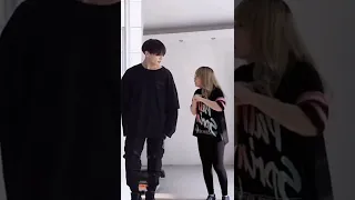 لو رقصت أمام جونغكوك من فرقة Bts كيف سيبدو طولك مع طوله بتس جونغكوك Bts 