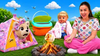 Emily y sus amigas van a acampar