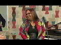Download Lagu Music: Robyn Reid performs 'Lengoma' by Dj Sbu feat Zahara