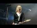 Download Lagu Avril Lavigne - Take Me Away (Europe 2, Paris - 06/07/2004)
