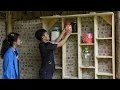 Download Lagu Pao maakt houten planken om de keuken te decoreren en een goede oogstdag