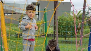 Tia Dani está ao vivo! Na roça!