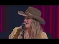 Lainey Wilson Performs Wildflowers And Wild Horses