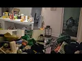 Foodie Beauty Cleans Her Apartment or Tries To HIGHLIGHTS