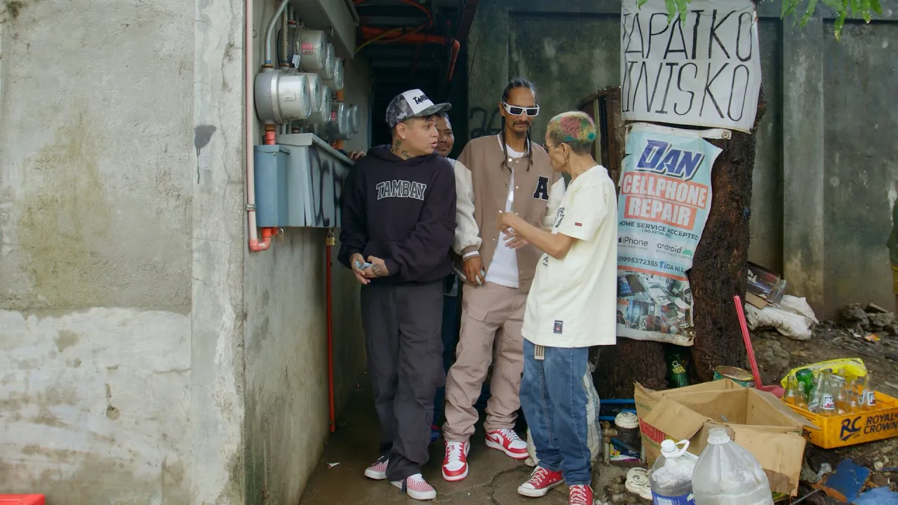 SI SNOOP TUMAMBAY