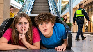 Extreme Hide and Seek in a Mall! Jazzy Vs Friends!