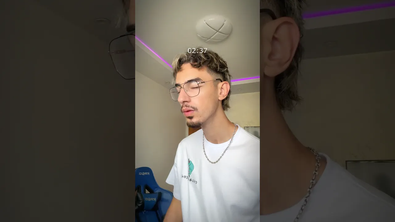 😭😭