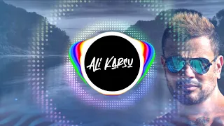                                                 في اماكن السهر ريمكس عمرو دياب   انا قمري طلع واتشهر دندنها