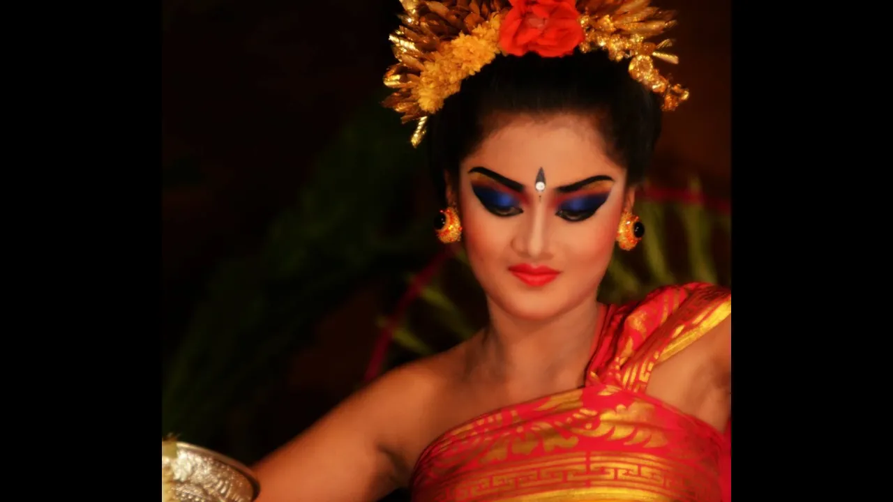 Balinese Legong Dance - Ubud, Bali