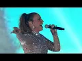 Download Lagu Ivete Sangalo - Me Abraça l Ao Vivo no Maracanã