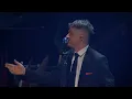 Emanero, Big One, Valentino Merlo - Si Un Día Estás Sola (En Vivo - Movistar Arena)