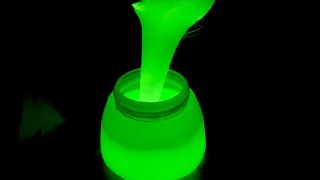 Download Spraying a Car in the WORLD'S BRIGHTEST Glow in the Dark Pigments MP3