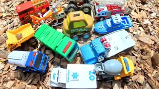 Finding Vehicle Toys Buried in Wood Chips | Taxi, Fire Truck & More
