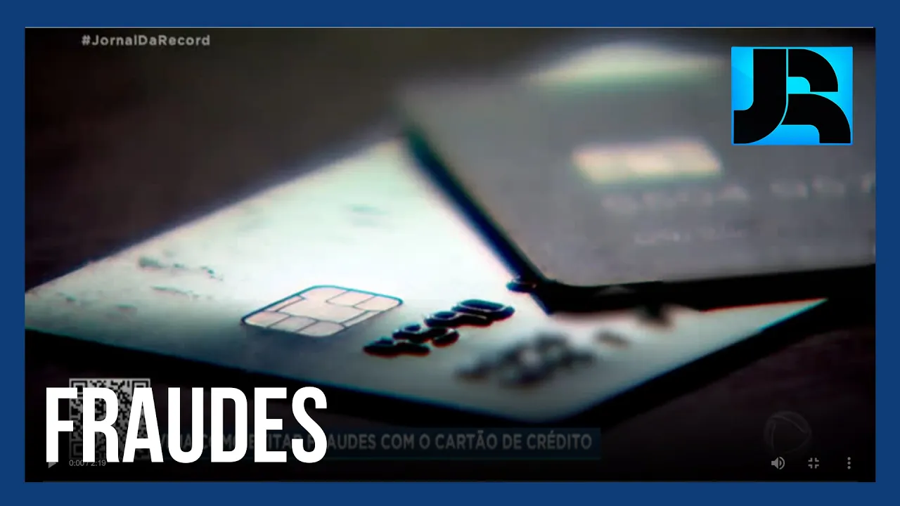 Fraudes com cartões de crédito disparam com a popularização de maquininhas