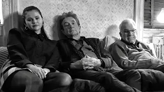 Selena Gomez Sends Love to Martin Short After Daughter s Suicide