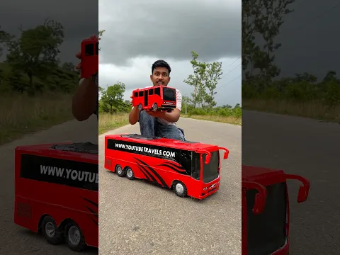 Small Size RC Bus VS TGS Remote Control Bus