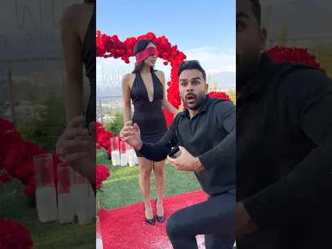 She said YES… to the NEW @HeadandShoulders ❤️💍