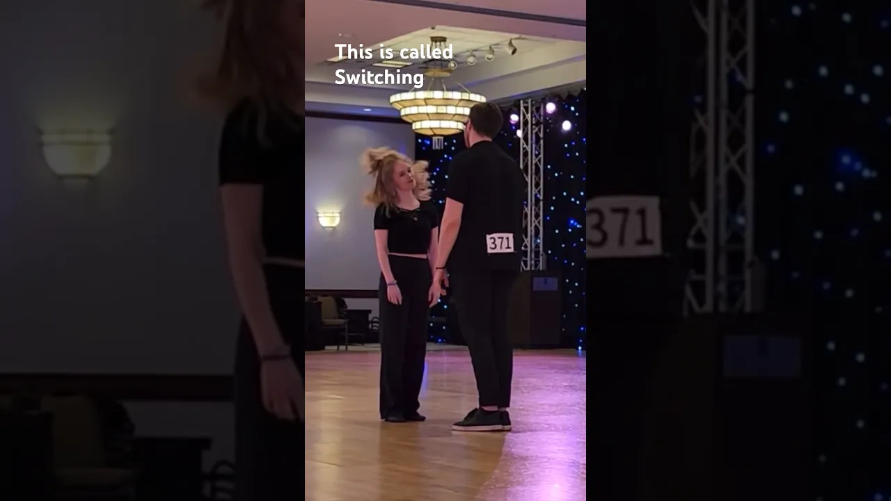 We both lead and follow 😲 #westcoastswing #improv #dance #switchdance