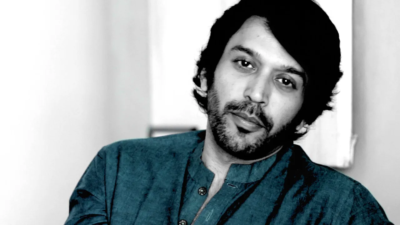 Urdu Poem : Bashir Badr :  Aankhon me raha dil : Anjum Sharma with Manish Gupta in Urdu Studio