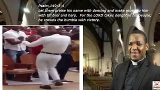 pastor reacts to praises and dancing in church