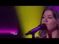 Kelly Clarkson sings "I Won't Back Down" by Tom Petty Live in Concert 2021 HD 1080p