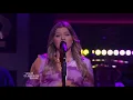 Download Lagu Kelly Clarkson sings \