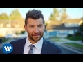 Download Lagu Brett Eldredge - Somethin' I'm Good At (Official Music Video)