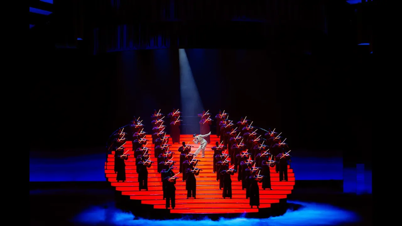 Katy Perry  Roar-Dark Horse-Firework | Live @ Joy Awards