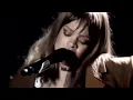 rihanna‘s most emotional performance of love on the brain