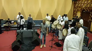 الله يا دايم ما سيروبي اندعوله الفنانه فطومة 