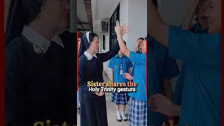 Sister Teaches The Sign Of The Trinity With Joy Nun Sister Catholicchurch Catholicprayer Prayer 