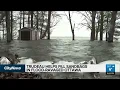 Trudeau lends a hand to residents fighting floodwaters