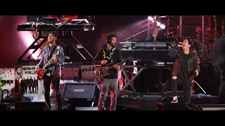 linkin park u0026 takahiro moriuchi somewhere i belong live hollywood bowl 2017 