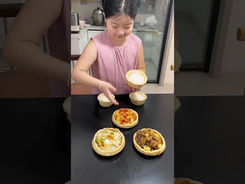 Mom was shocked to see the food her daughter made 😂~ Carriage House wooden artist/ #shorts