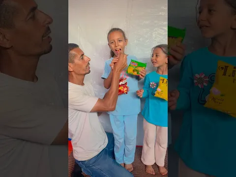 شاورما شاورما يابابا بدي شاورما 😂😭🤣