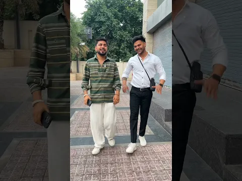 मैं #कॉमेडी #कॉमेडी #ytshorts पर हूँ