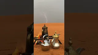 صوت المطر والمنظر شي لا يوصف 