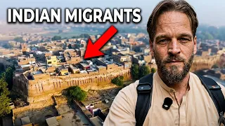 50,000 People Live Inside This Pakistani Fort!