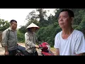 Download Lagu Sung leert Duyen motorrijden. Zal Duyens vader hem tegenhouden?