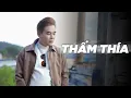 Download Lagu THẤM THÍA X PHẢI QUÊN THẬT SAO EM | LIÊN KHÚC TỐNG GIA VỸ HIT 2025